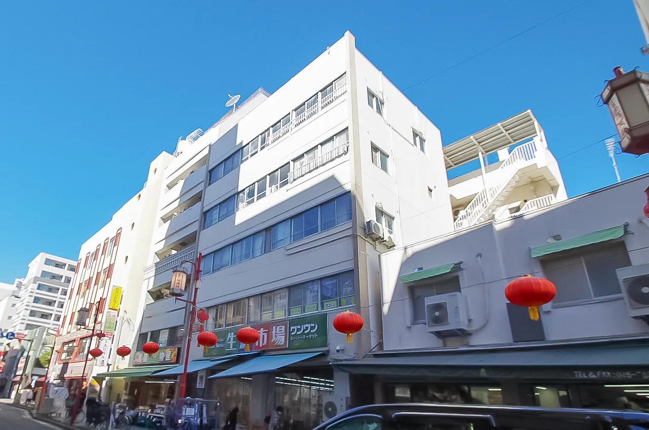 Shin-Tokunaga Bldg. No.205 Exterior